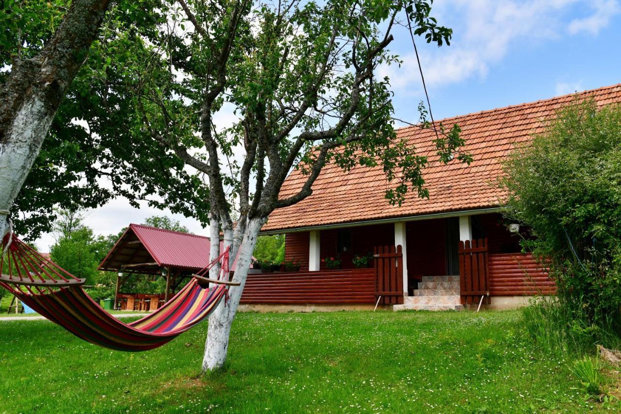 House Luna Раковица Екстериор снимка