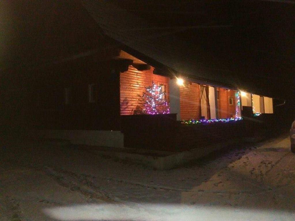 House Luna Раковица Екстериор снимка